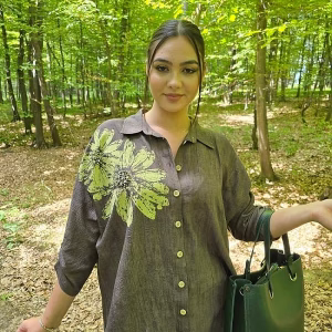 Compleu dama casual , cămasă maro + pantaloni verzi