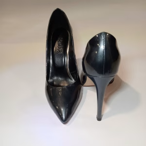Pantofi stiletto damă bleumarin din piele naturală lăcuită, 09CR