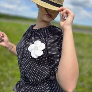 Rochie damă casual, neagră, cu buline albe 32CR