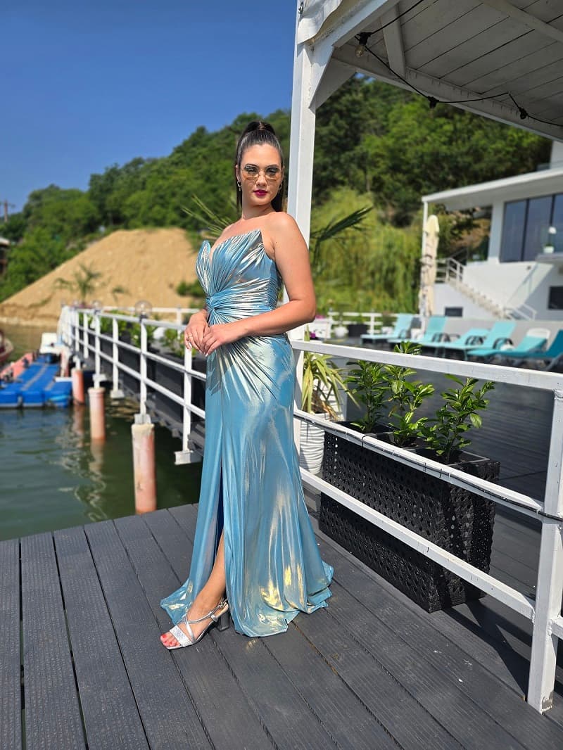 Imaginea numarul 2 reprezentatand Rochie Lungă Tip Sirenă – Albastru cu Crepeu Frontal