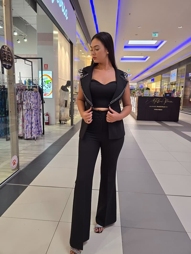 compleu elegant negru dama, trei piese – top bustiera, vesta, pantaloni evazati 109SV (1) compleu elegant negru dama, trei piese – top bustiera, vesta, pantaloni evazati