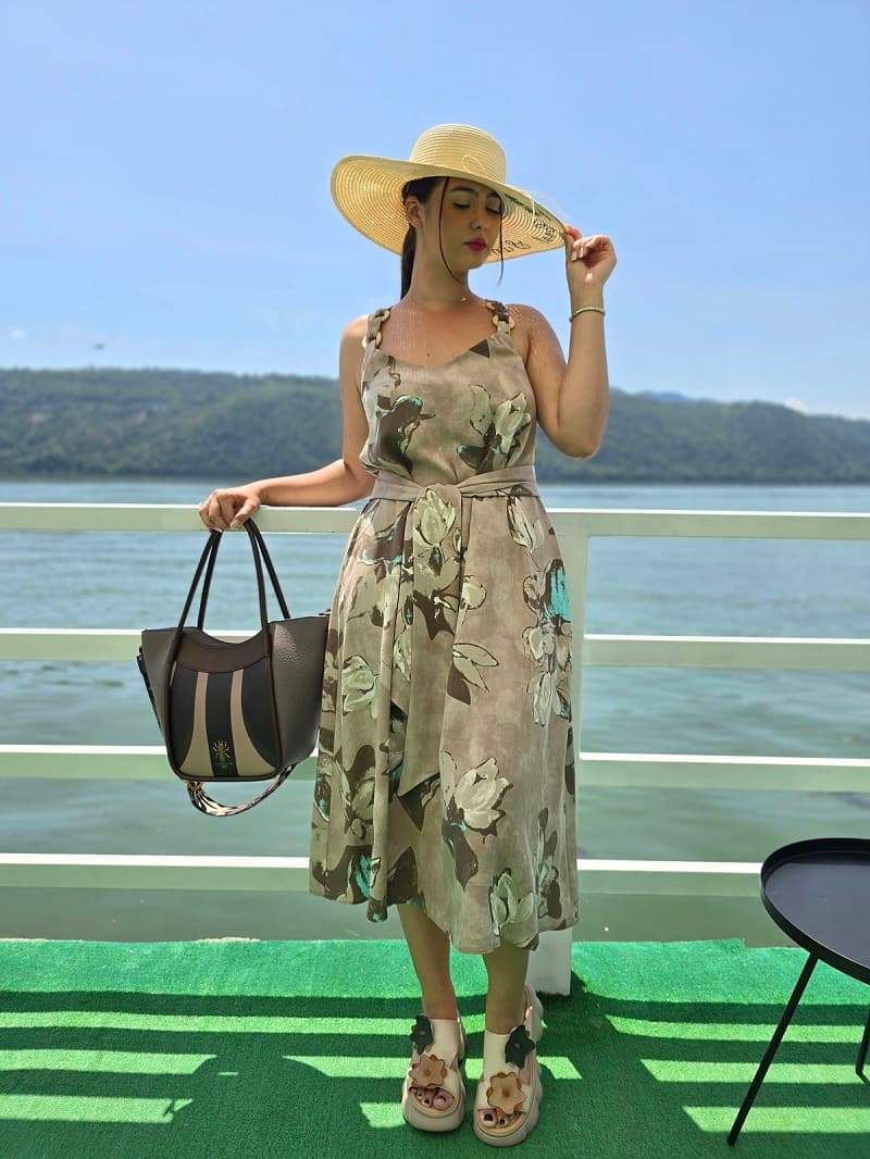 Imagine pentru Rochie casual din bumbac bej cu imprimeu floral